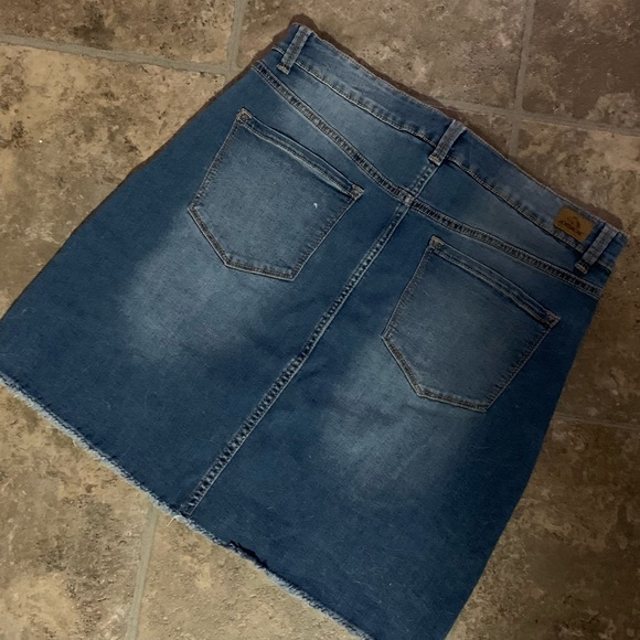 JORDACHE MINI SKIRT SIZE 14 - Picture 5 of 5